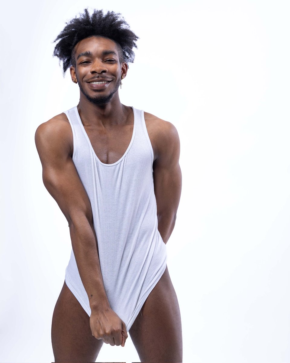 Gay Nerdy tweet media