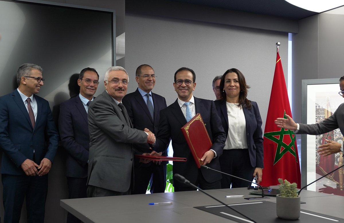 OCP Green Water secures MAD 6B (USD 620M) with #CDG to expand its #desalination capacity.

By 2030, #OCPGreenWater aims to produce 630M m³/year of desalinated water, a major step toward water sovereignty &amp; sustainability. 💧

Read more: bit.ly/42LTL8C 

 #WaterResilience