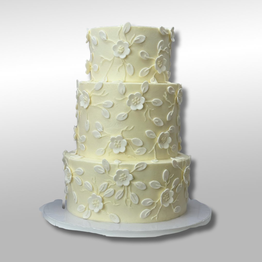 Go for something fancy for your spring wedding! ✨ 

To sweeten your celebration with a custom cake of your own, you can click here: themakery.com

Call 720.270.4042⁠
Text 720.432.6417⁠
DM⁠
Email info@themakery.com⁠