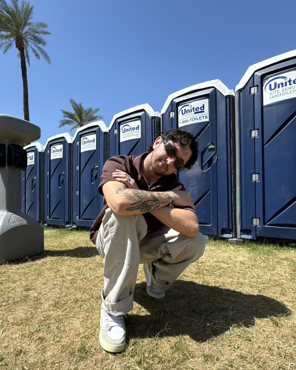 coachella tonight poo lab @ 8:20