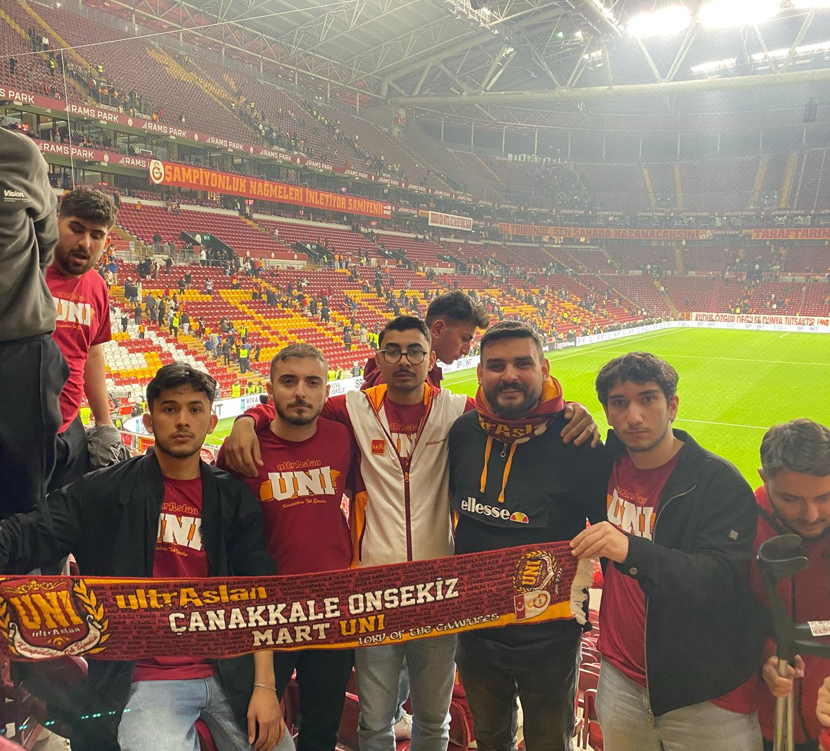 ŞAMPİYONLUK NAĞMELERİ İNLETİYOR SAMİYENİ!

Galatasarayımız’ ı - Bodrumspor ile evimizde oynadığı karşılaşmada aslanlar gibi destekledik.

#ultrAslanUNI #uAUNI18MART