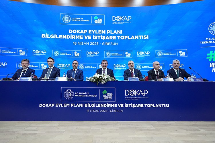 İklim Değişikliği Başkanı Prof. Dr. Halil Hasar Doğu Karadeniz Projesi (DOKAP) Eylem Planı Bilgilendirme ve İstişare Toplantısı'na katıldı

Sanayi ve Teknoloji Bakanlığı ev sahipliğinde, Cumhurbaşkanı Yardımcısı Cevdet Yılmaz ve Ekonomi Koordinasyon Kurulu üyesi bakanların