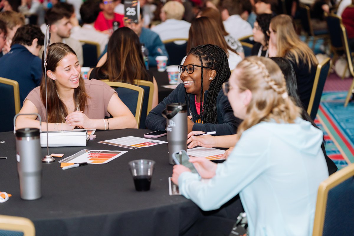 BatraGee's tweet photo. PwC recently held our 3rd annual Destination CPA event! Accounting students and aspiring CPAs discovered how a CPA can open doors to new and explored exciting career opportunities. Interested in a career in accounting? Learn more! Learn more! https://t.co/wiY6MylyCU https://t.co/KbfO0iiWR2