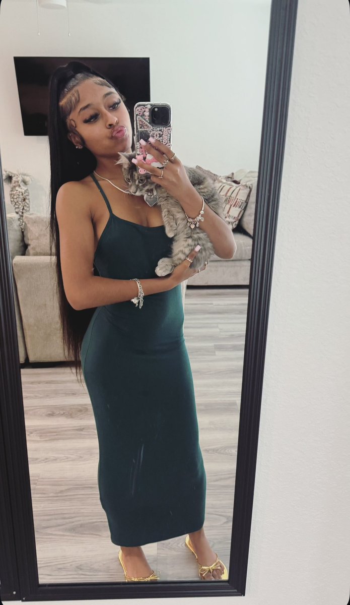 itsniyahsanaye's tweet photo. https://t.co/ewZvW2U0AM