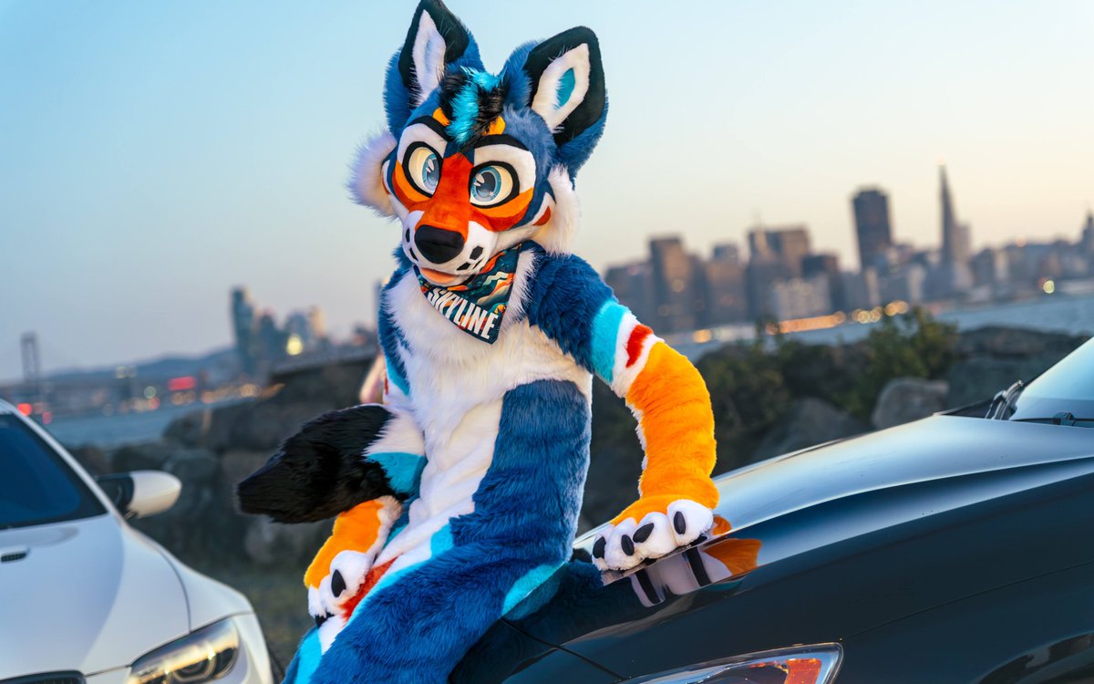 Skyline (@skylineyote) on Twitter photo Come explore the city with me 💙🧡
📸: <a href="/Starburst_Shark/">Starburst Shark🦈 🔜 Megaplex</a>
🧵: <a href="/ThePhoenixNest_/">🔥🪶Phoenix Nest🪶🔥</a>
#FursuitFriday Come explore the city with me 💙🧡
📸: <a href="/Starburst_Shark/">Starburst Shark🦈 🔜 Megaplex</a>
🧵: <a href="/ThePhoenixNest_/">🔥🪶Phoenix Nest🪶🔥</a>
#FursuitFriday