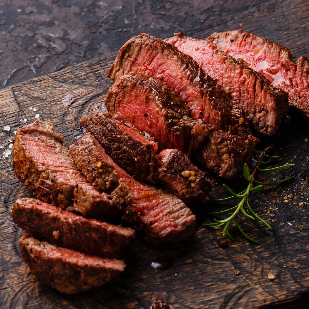 Review 🌟"Support local farmers. Delivered on time, well packaged, quality meat produce. We won't be going back to supermarket produce again, it's good to know how and where our meat is processed and support local farmers 👍😊" Evelyn Cowan, 19th September '24 ~ Trustpilot