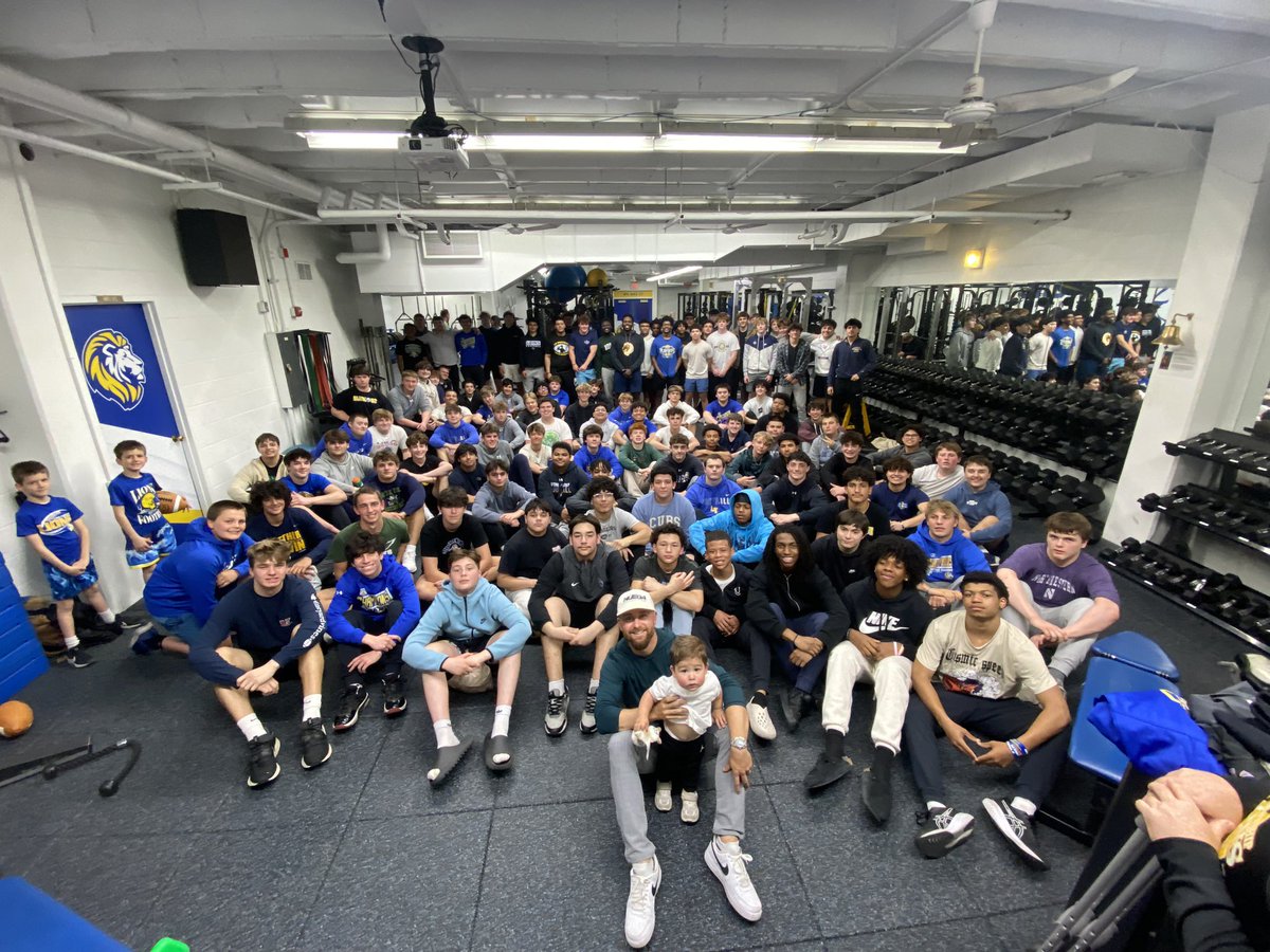 LT Lions Football (@lyonstwpfball) on Twitter photo Incredibly honored to have 2X <a href="/Eagles/">Philadelphia Eagles</a> Super Bowl Champ, @jake_elliott2 come back to <a href="/LTHS_D204/">Lyons Township High School District 204</a> & speak to the football program. His message inspired our players to keep working hard, stay disciplined, focus on the process, compete, & be the best version of themselves. Thank you! Incredibly honored to have 2X <a href="/Eagles/">Philadelphia Eagles</a> Super Bowl Champ, @jake_elliott2 come back to <a href="/LTHS_D204/">Lyons Township High School District 204</a> & speak to the football program. His message inspired our players to keep working hard, stay disciplined, focus on the process, compete, & be the best version of themselves. Thank you!