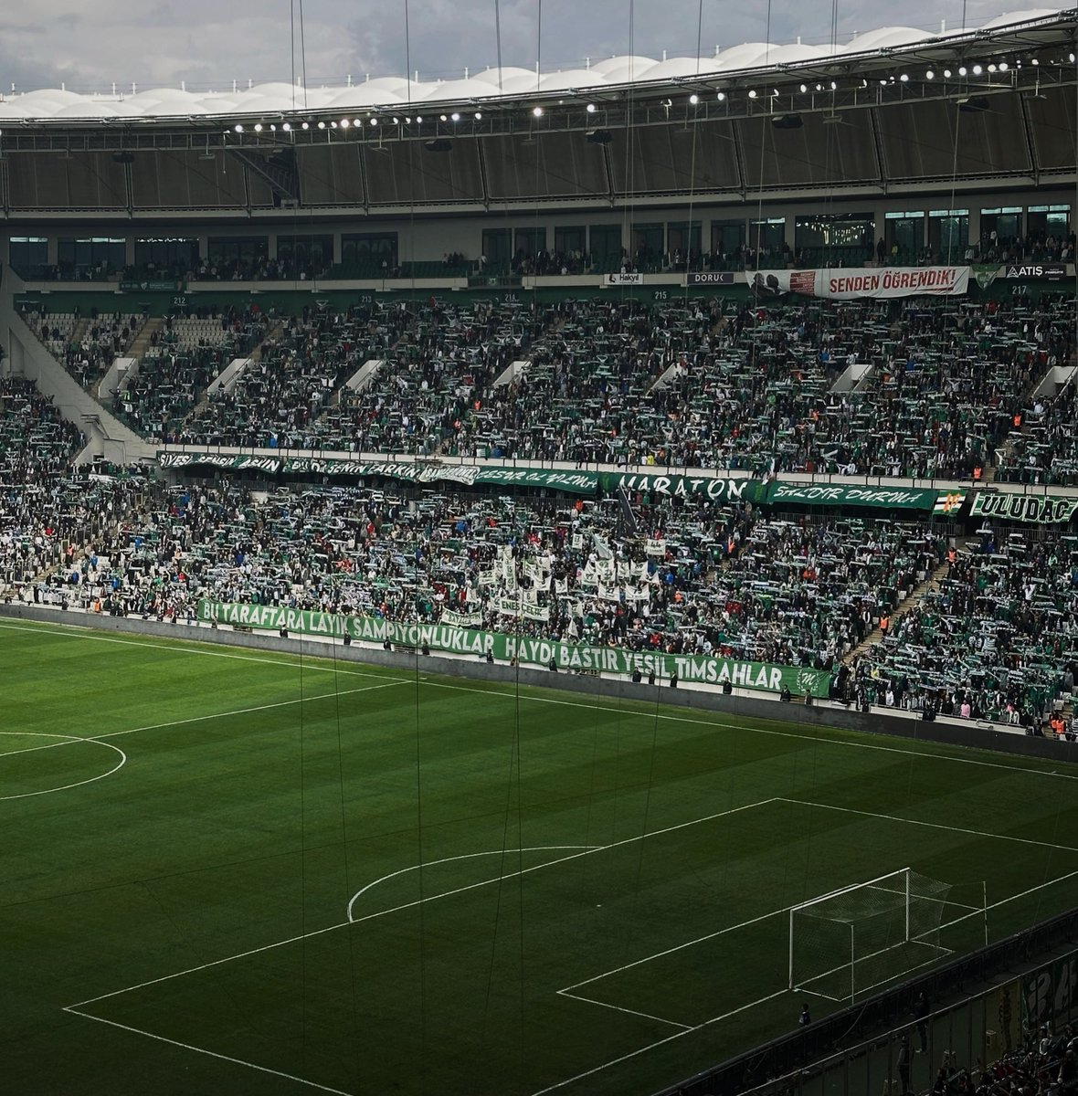 İzmirde ay çekirdeğine çiğdem,
simide gevrek, şampiyona "BURSASPOR" denir... 
#bursaspor #teksas <a href="/teksasorg/">TEKSAS</a>