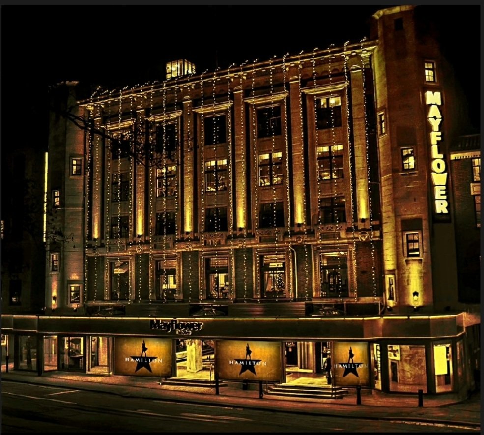 gsabraham81's tweet image. Back in the Room where it happens! ๐ #HamiltonTour @mayflower