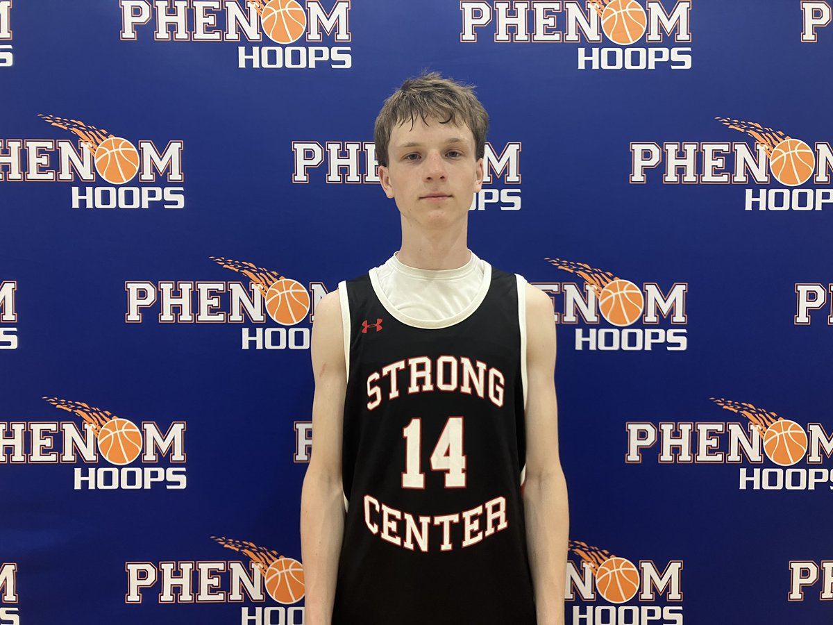 Phenom_Exposure tweet media