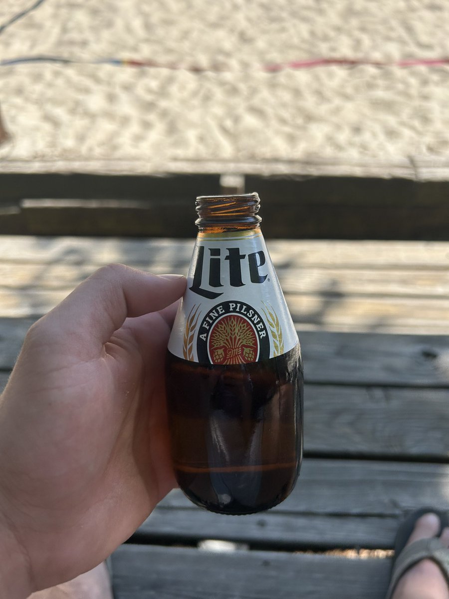 Devon “Feet Finder” Oswald tweet media