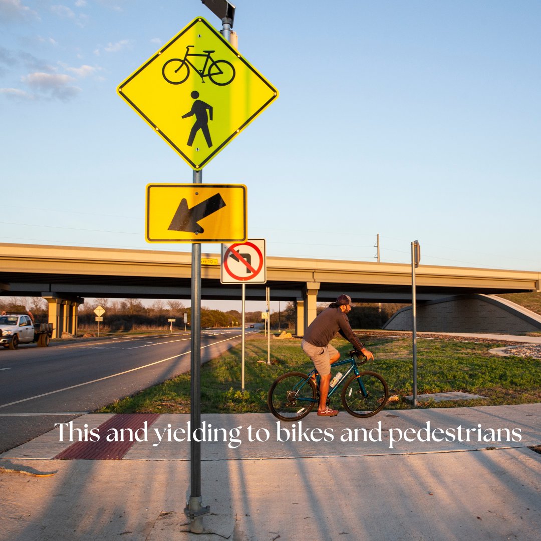 TxDOT's tweet photo. This and driving kind, courteous and safe. #DriveLikeATexan #thisand https://t.co/qlGRXwV32Z