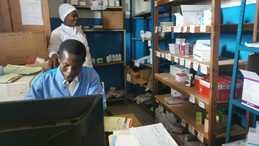 Local leadership = lasting impact in #Côted’Ivoire! Frequent #contraceptive stockouts once disrupted care. Now, with #TCI support, local governments are leading the way to stronger, more reliable supply chains. ow.ly/BUKh50VEacR
<a href="/IntraHealth/">IntraHealth International</a>