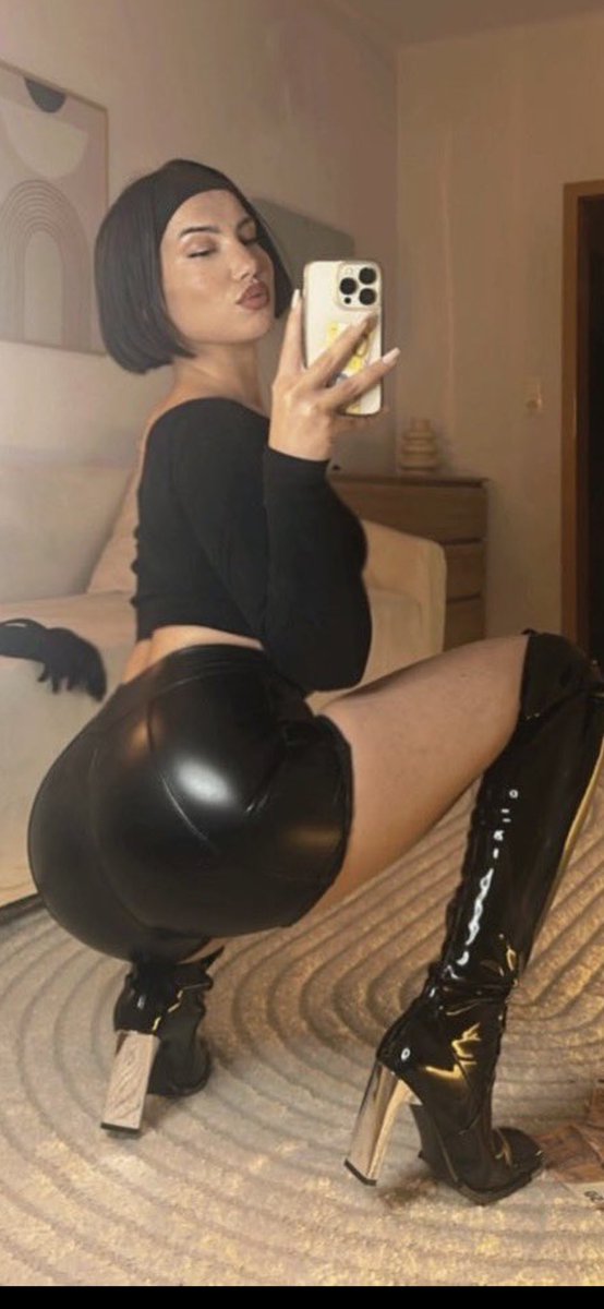 ShinyandSmooth's tweet photo. #ShinyBum #TightandShiny #AssFetish #ShinyandSmooth https://t.co/hX2AaRJIH4