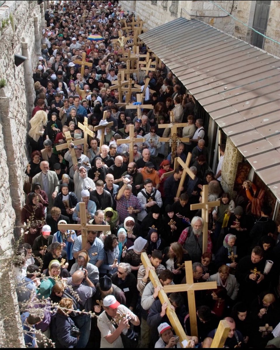 mihaschw's tweet photo. The Good Friday… 

Via Dolorosa….

May the sacrifice of Jesus inspire you to walk in love, faith and forgiveness. 

For the Christians, with love. https://t.co/AjHdCaTwoa