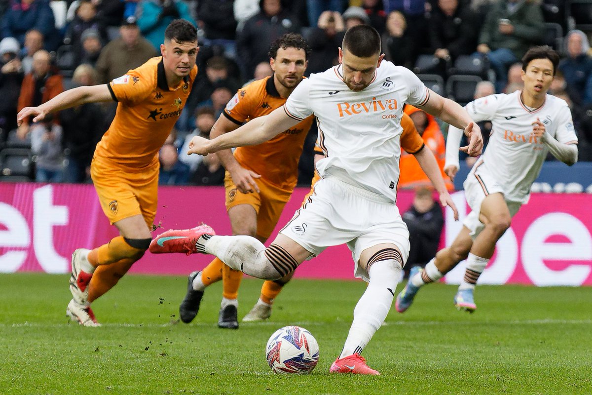 athenapics's tweet photo. @EFL @SkyBetChamp @SwansOfficial 1-0 @HullCity https://t.co/DRyy3i8ImM Stadium, #swansea #wales https://t.co/7VNuNkJq7q #sportsphotography #footballphotographer Pics by @karathomasx and @legakisd #swavhul #swanseavhull #swanseacityvhullcity #zanvipotnik https://t.co/xHdPlC3M5L