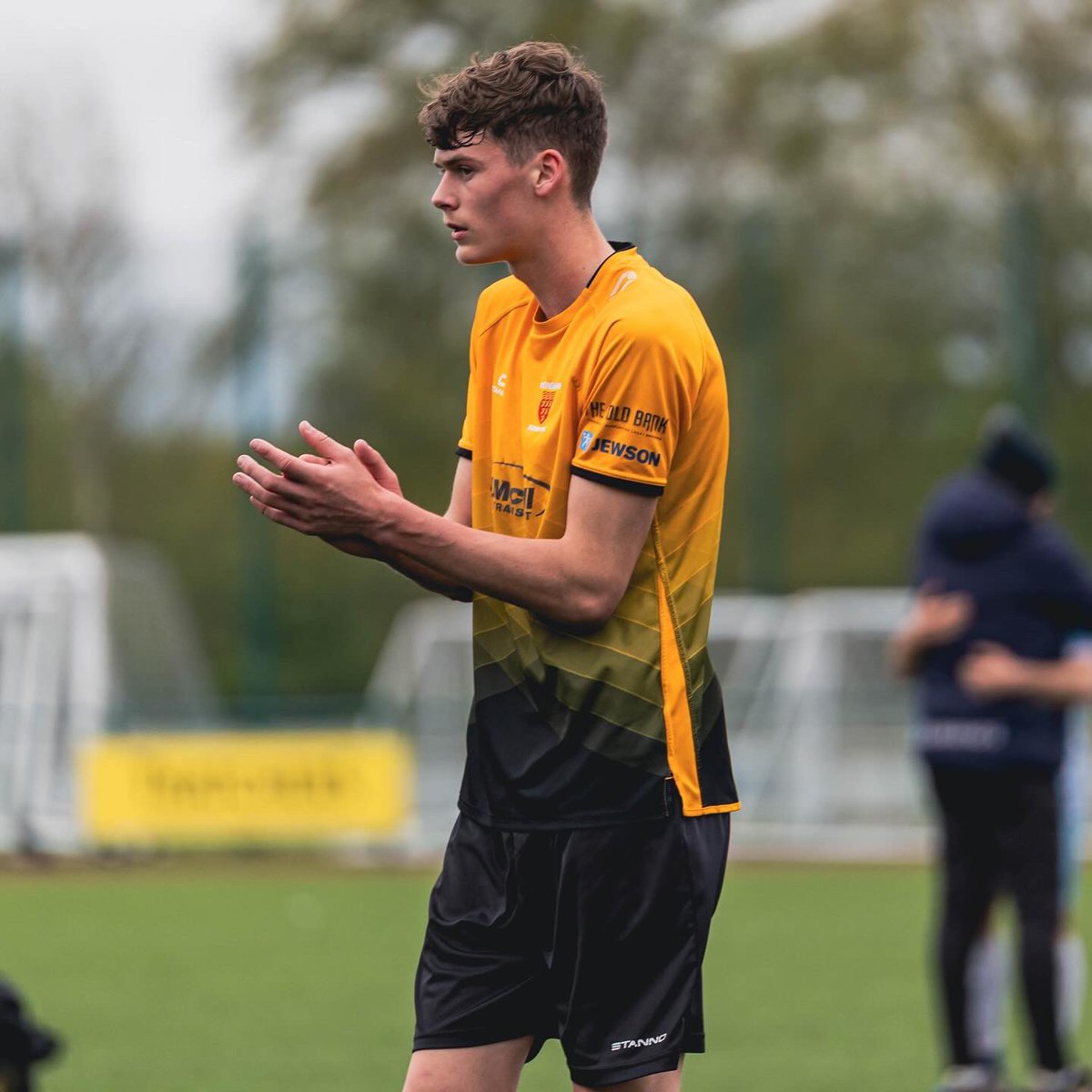 Thank you for your tremendous support this season! ⚽️

#uptheks #keynsham #keynshamcommunity
#keynshamhighstreet #keynshambusiness 🟠⚫️