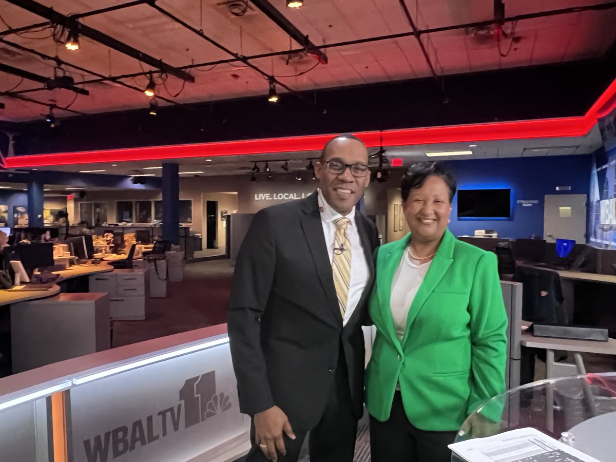 TheFundBaltimore (@thefundbalt) on Twitter photo Had a great morning at the <a href="/wbaltv11/">WBAL-TV 11 Baltimore</a> studios with @baltcityschools principal of Northwood Elementary School and Heart of the School Awardee, Mrs. Erita Adams!
Be sure to tune in this Sunday at 11:30 a.m. to <a href="/WBAL11TVHill/">11 TV Hill</a> with <a href="/JasonWBAL/">Jason Newton</a> to catch her inspiring interview! Had a great morning at the <a href="/wbaltv11/">WBAL-TV 11 Baltimore</a> studios with @baltcityschools principal of Northwood Elementary School and Heart of the School Awardee, Mrs. Erita Adams!
Be sure to tune in this Sunday at 11:30 a.m. to <a href="/WBAL11TVHill/">11 TV Hill</a> with <a href="/JasonWBAL/">Jason Newton</a> to catch her inspiring interview!
