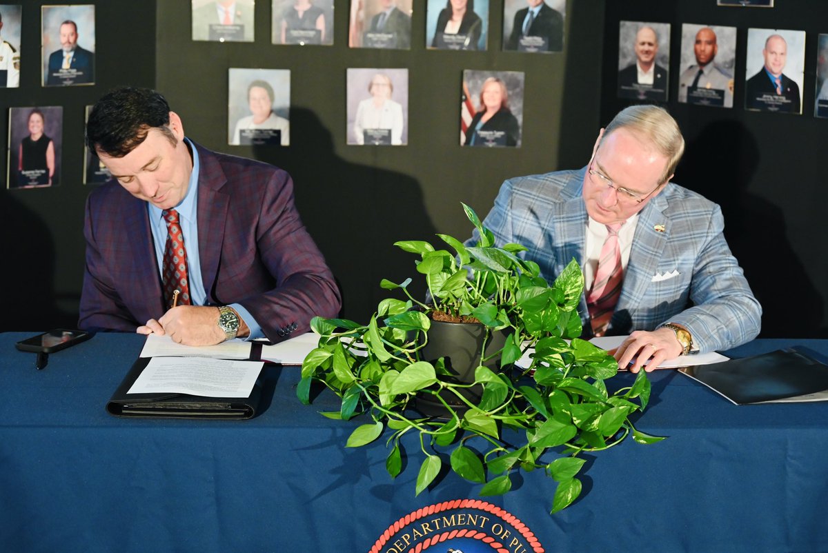 Sean Tindell tweet media