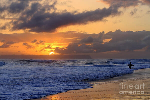 CatherineSher10's tweet image. #Surfer at #Sunset on #Kauai Beach, #Niihau on Horizon 🌅🏄 #Surfing #Hawaii #Hawaiian #Photography #CLS
fineartamerica.com/featured/surfe…
Card fineartamerica.com/featured/surfe…
Phone Case fineartamerica.com/featured/surfe…
Mug fineartamerica.com/featured/surfe…
Bag fineartamerica.com/featured/surfe…
Pillow fineartamerica.com/featured/surfe…