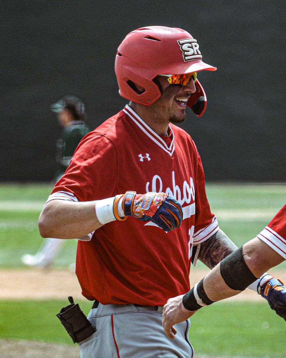 We’re off this weekend, but make plans to be at our final series of the season next weekend at home! 🙌

Friday @ 4pm
Saturday @ 1pm + 4pm 👉 Senior Day 
Sunday @ 12pm

#uncommontenacity #sulrossbaseball