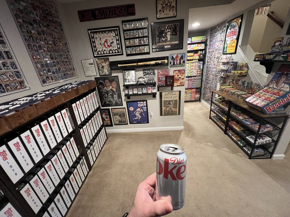 I am working from home on this “Follow Me and I will Follow You back” Friday! 

Since it’s early in the day and I am “technically” working I have a Diet Coke in my hand rather than the typical Friday night craft brew. 
Hope everyone has a Great upcoming weekend 👊