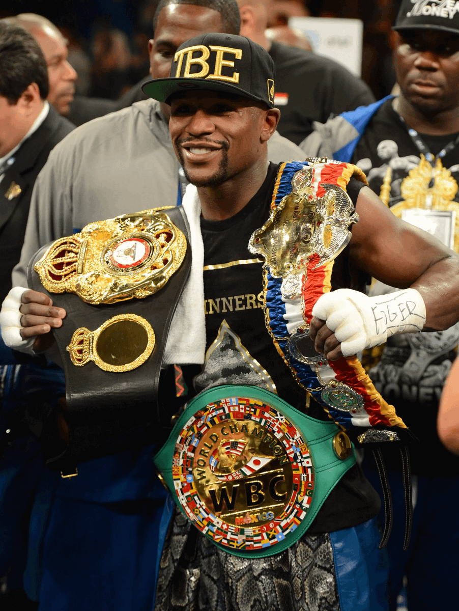 Floyd Mayweather is boxing's ultimate "defensive genius".

In his 21-year career, he stayed unbeaten with a perfect 50-0 record.

But it wasn't luck that got him there.

These 10 brutal training drills are what made him "untouchable" in the ring: