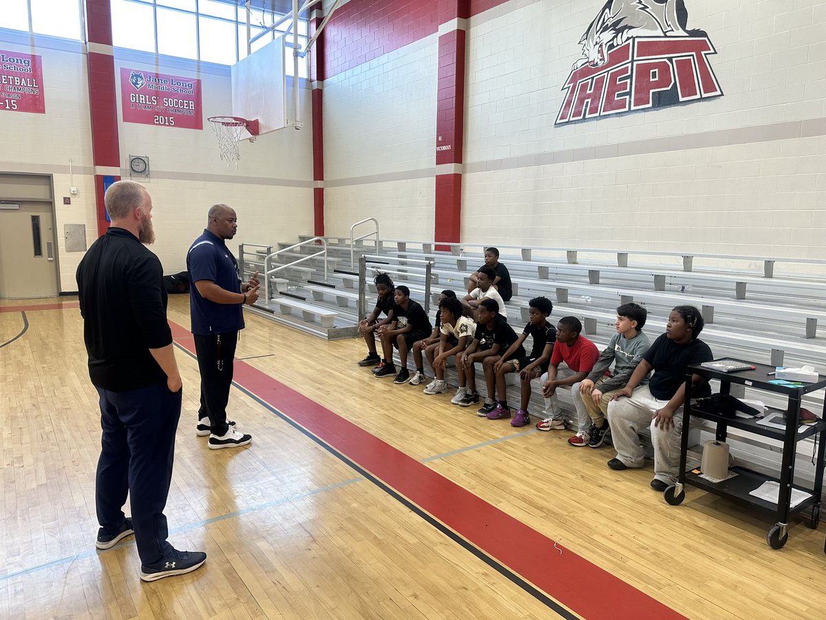 Viking Basketball tweet media