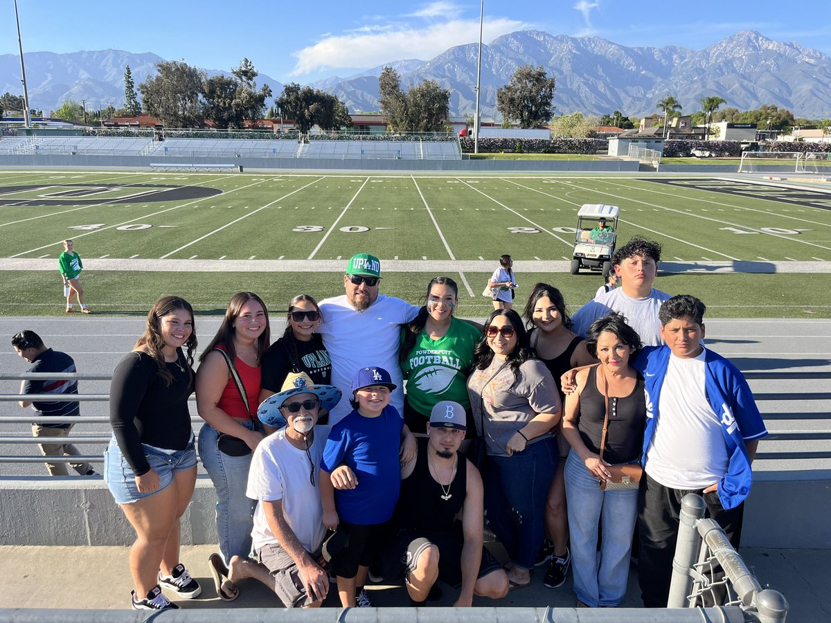 GLomeli2025's tweet photo. #powderpuff #seniorstuff ๐ QB #1 @CA_Howard @womensflag_asu @flagfootball @D1Softball @DirectRecruits https://t.co/x2ejTHf5lm