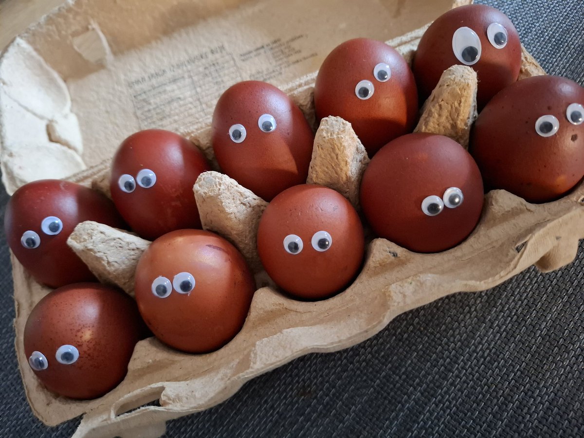 Imejte lepe praznike, če praznujete.
Ali pa, če samo jeste.❤❤