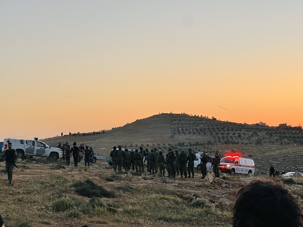 Louis Witter tweet media