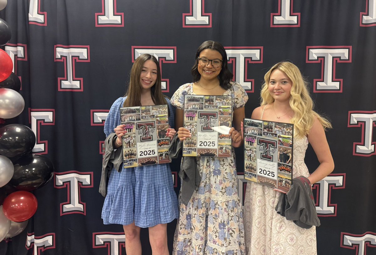 THSWildcatDance's tweet image. We had a great evening yesterday, celebrating our girls! Thank you for a great year! #glittercats @TullahomaHS