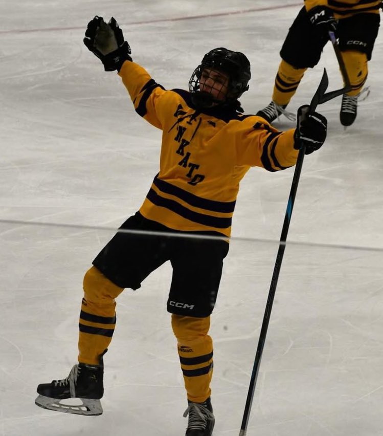 scarlet_hockey's tweet photo. Congratulations to Future Scarlet 8th grade Defenseman Brooks Baukol on making the @MinnHockeyHP 15’s Spring Festival!
#FutureScarlets #Family https://t.co/JdroLSuviJ
