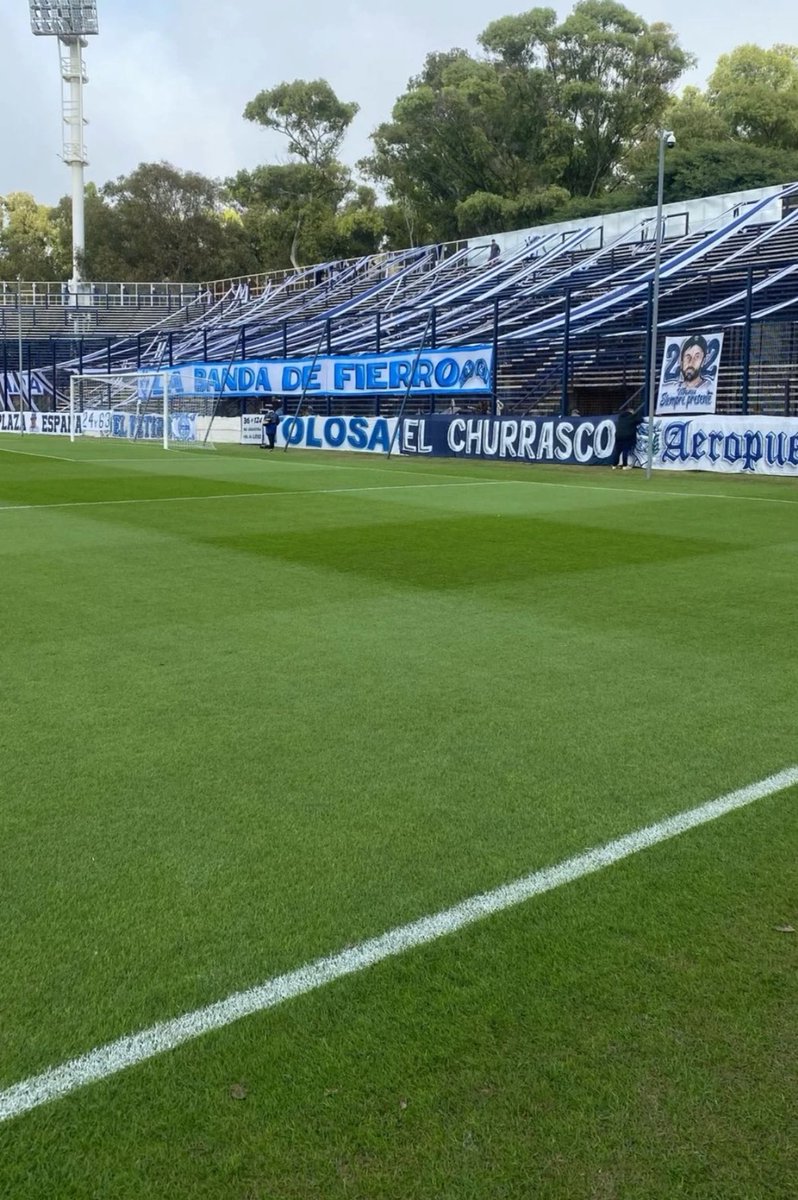 LBDF_La22's tweet photo. @Barras_LATAM todo listo🇫🇮22 https://t.co/xFisRQeBHm