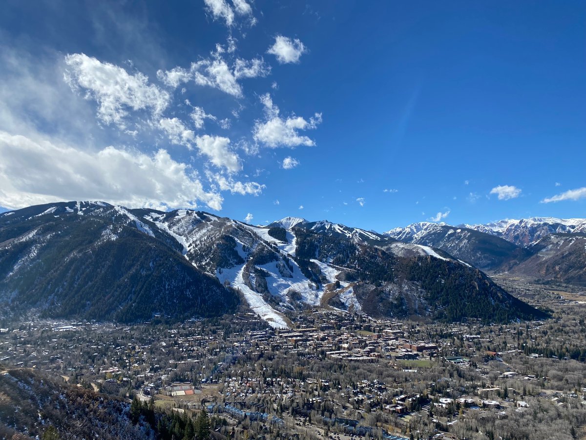 bwildinaspen's tweet photo. This weekend is packed with fun celebrations. Come say goodbye to the 2024-2025 winter season. Get your last laps in on Snowmass Mountain on Saturday, enjoy the annual Elk Camp Surf &amp; Snow Beach party until 4:45PM! Then on Sunday get your last Aspen Mountain laps in and... https://t.co/6pOZJB2Gmx