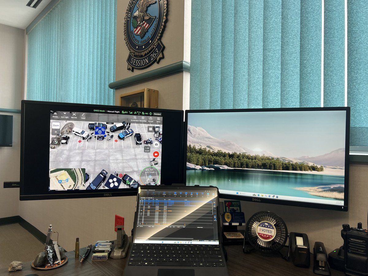 ColonelWaughNSP's tweet photo. Just another example of the enhanced technology available @KearneyPolice! From my office in @CityofKearney, our #JoinKPD recruiting team shares live stream video from one of our Police Drones @UNOmaha Career Fair! Nice to see our team in action! @KPD224 @LtLukeKPD https://t.co/2zBm06VFJB