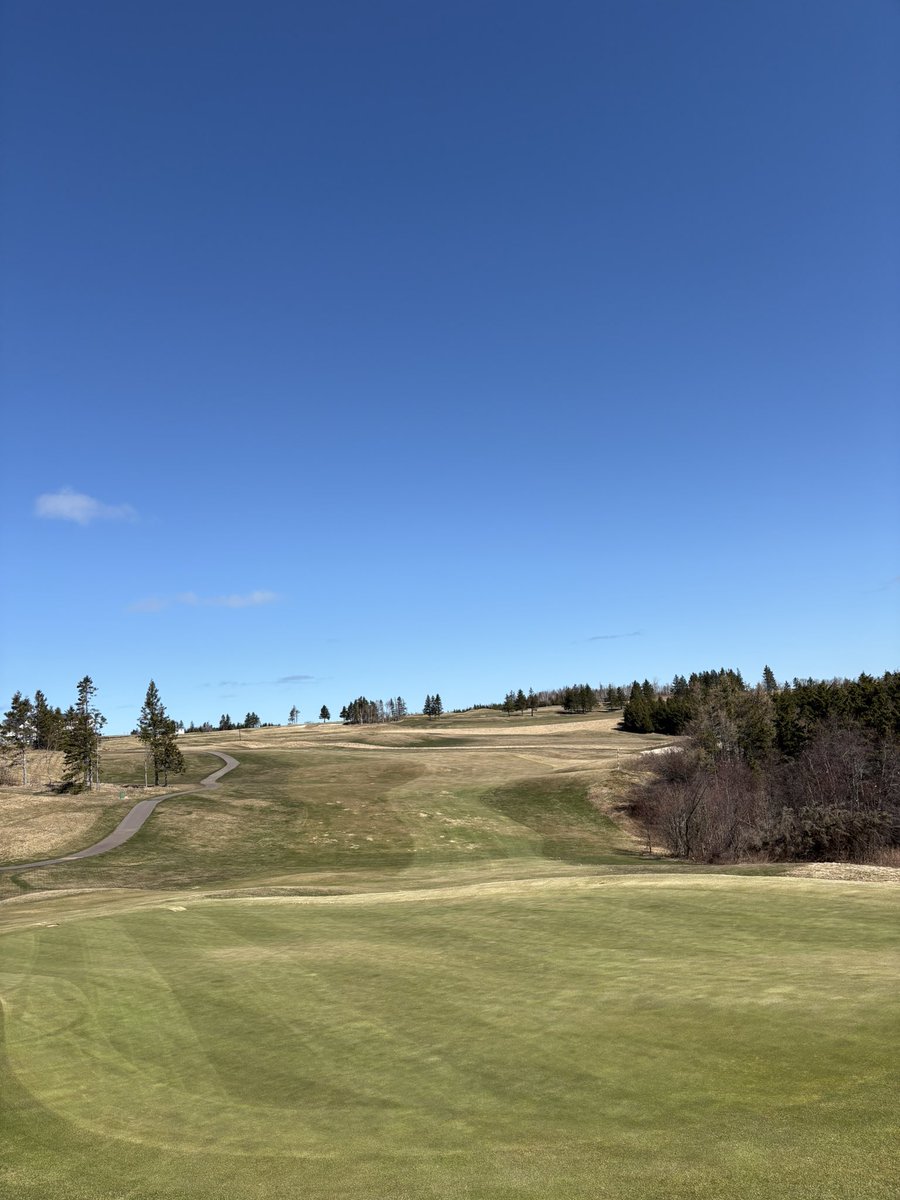 a_taylor78's tweet photo. Things are starting to take shape. Greens rolled and cut the last 2 days. Started shaping collars and fairways today. Couldn’t resist cutting a few fairways as well. One of the best days of the season #IYKYK #needheat #happyeaster https://t.co/zmRK4zBSdu
