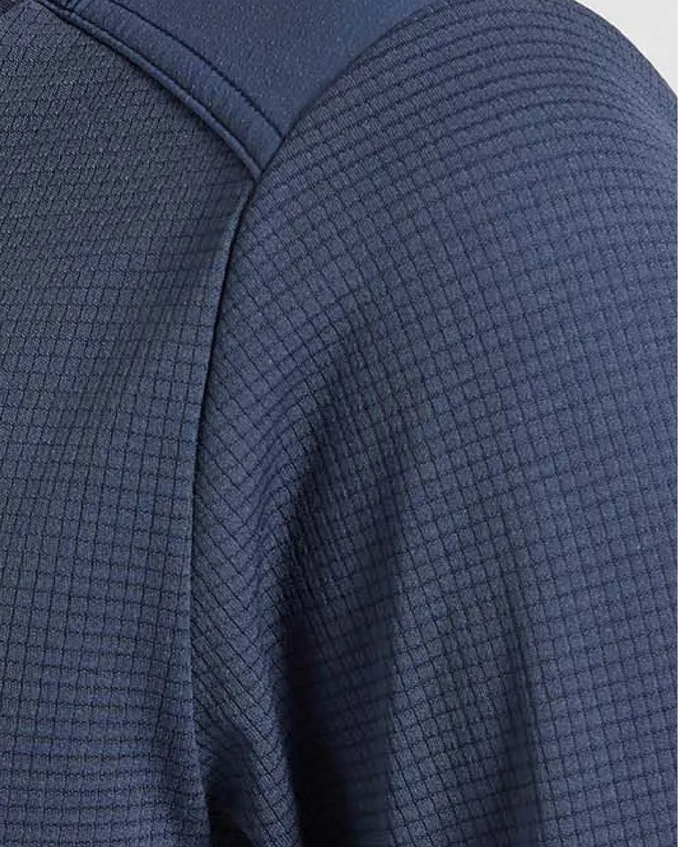 Beat the heat with Polartec® Delta™. The @lasportivagram Beyond Longsleeve isn't just moisture-wicking, it actively regulates drying to enhance your body’s cooling process. No more cling. Just pure, sweat-proof performance.
#Polartec #LaSportiva #MadeWithPolartec #MadeToGoBeyond