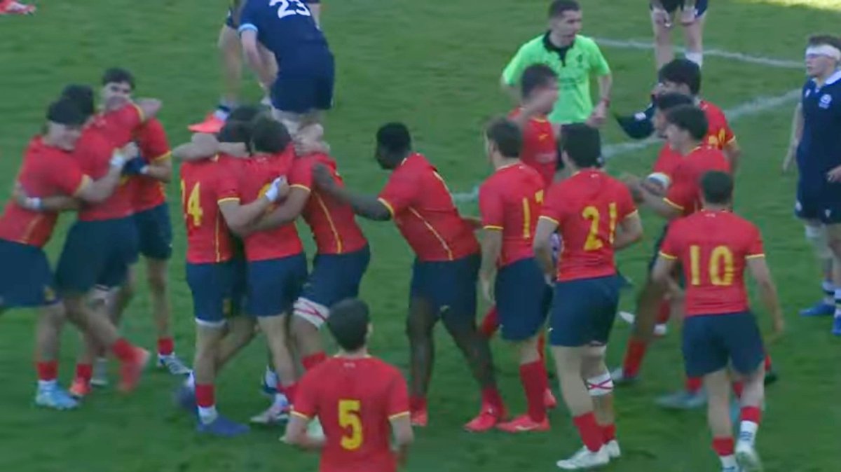 RugbiOBarbarie's tweet photo. Derrotar a una de las "Home Nations" no pasa cada día.... https://t.co/GqcXfXUDoL