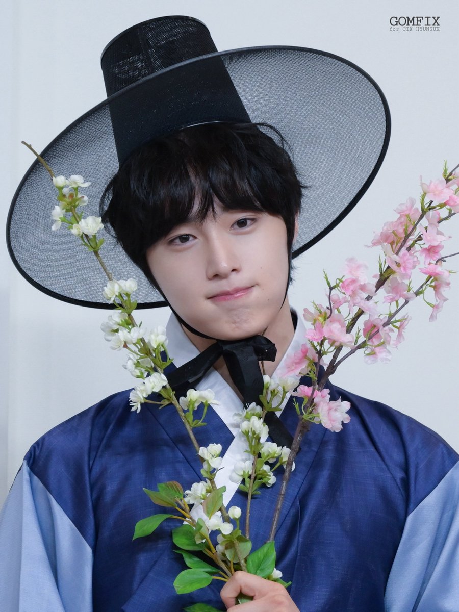 250418 #현석

꽃도령...🤍

 #HYUNSUK #윤현석 #CIX #씨아이엑스