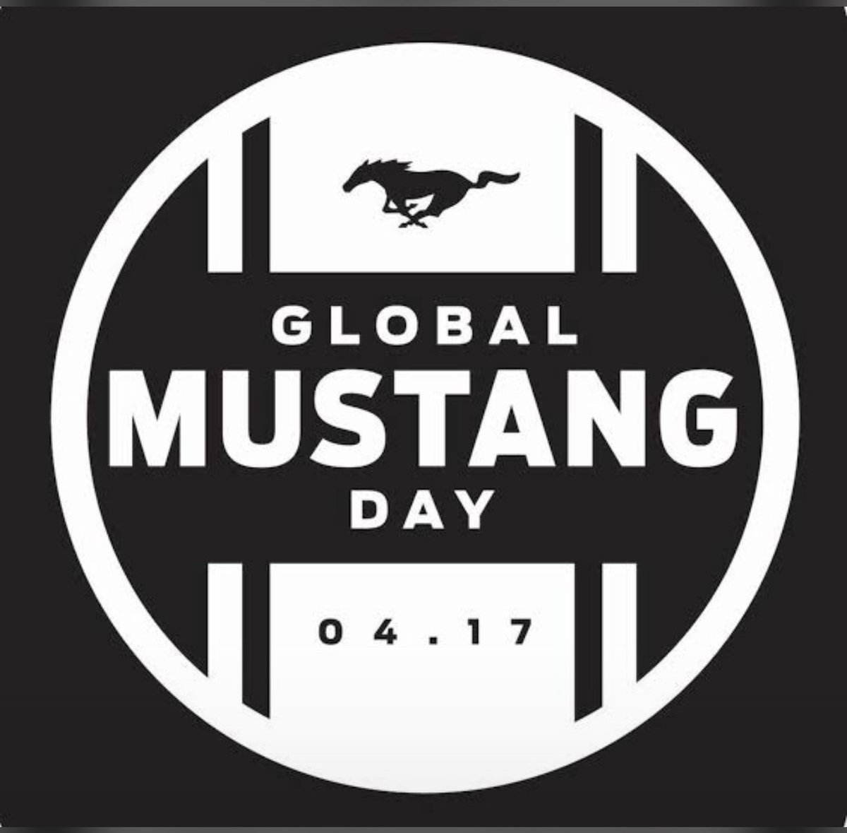 kr_mustang's tweet photo. @FPRacingSchool https://t.co/jXraidWqQH