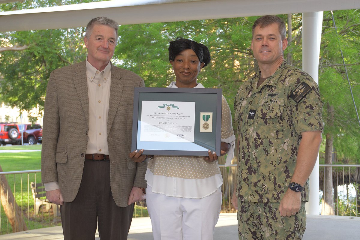 nawctsd's tweet image. Please join us in congratulating #NAWCTSD&apos;s most recent Civilian Service Commendation Medal (#CSCM) recipients Issa Malki, Christian Tran, Sesame Euell, and Jamaya Dunn! The CSCM is the fourth highest civilian award in the Navy. #CivilianService #Navy