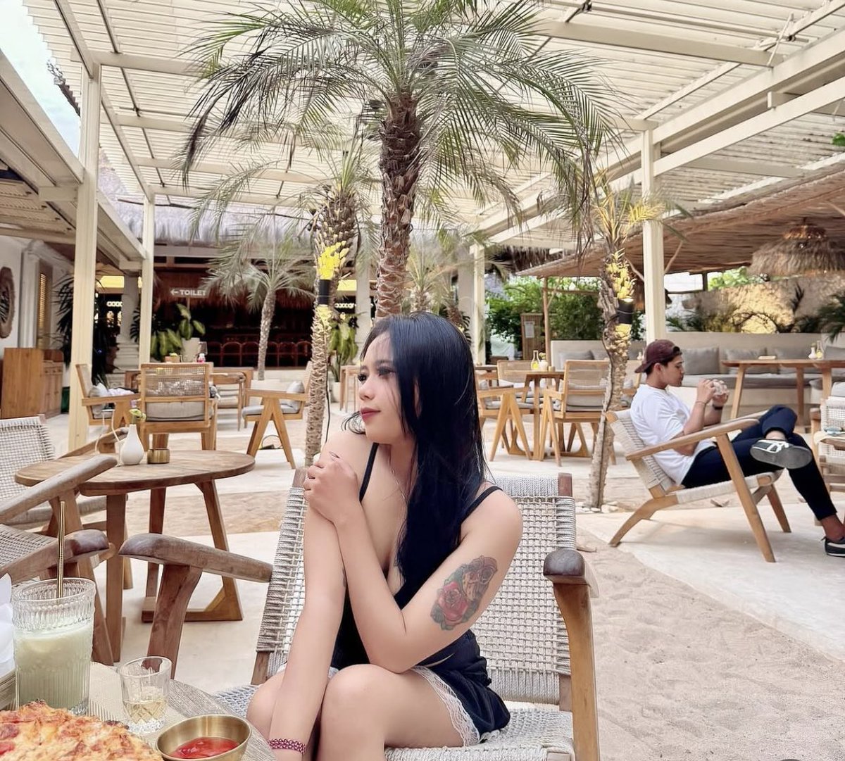 mikejohn013's tweet photo. Beb, kangen seponganmu 🤪   Apalagi pas pacarmu nelp 😂 https://t.co/FuXsrmcH5b