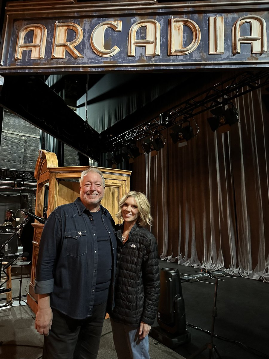 Alison Krauss tweet media