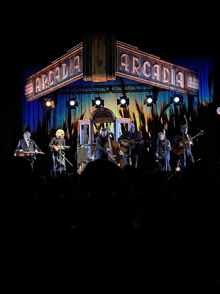 Alison Krauss tweet media