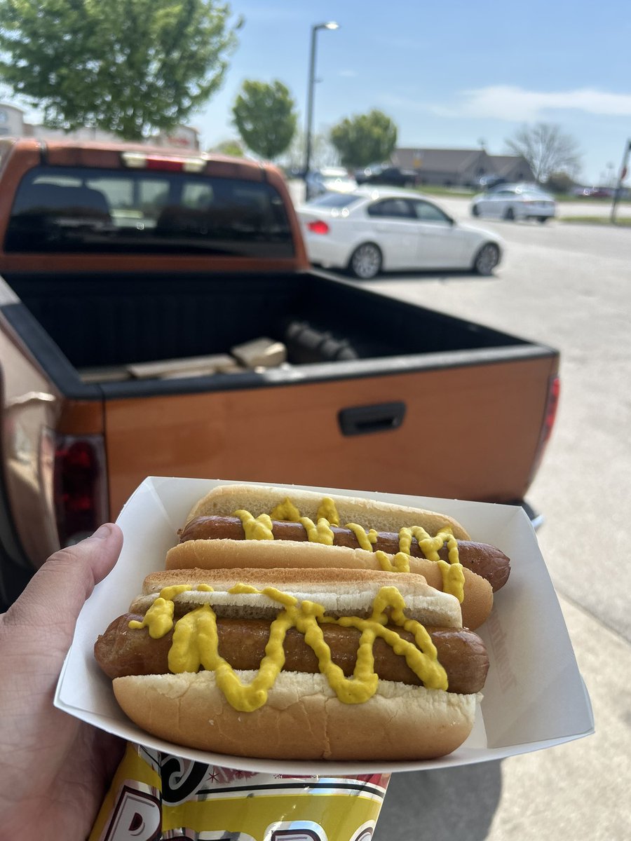 jacob_explosion's tweet image. Jesus was right, it is a Good Friday