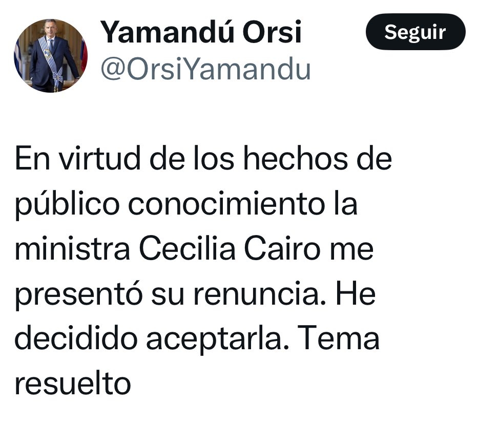 igalvar71's tweet photo. Bien Yamandú por la decisión. Pero el tema no está resuelto. Lo que evitaste después de tres largos días de apoyo a Cairo, y luego de que el mismo martes en que di la información y simplemente le dijeras “regularizá tus cosas y listo el pollo”, el pueblo te hizo ver qué cosas sos TAN IMPORTANTES, a diferencia de lo que habías dicho. Ahora hay que ver cuántos otros muertos hay en el ropero, para haber llegado a Presidente con el slogan de “Que gobierne la honestidad”.