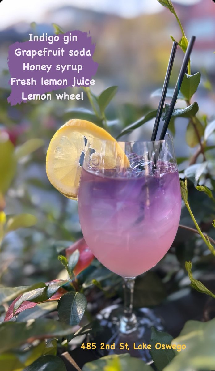 BairdsonB's tweet photo. Just in time for Easter Wknd. Join us! 485 2nd St, Lake Oswego  
#LakeOswego #pdxdrinks #pdx https://t.co/PWgM1kXejL