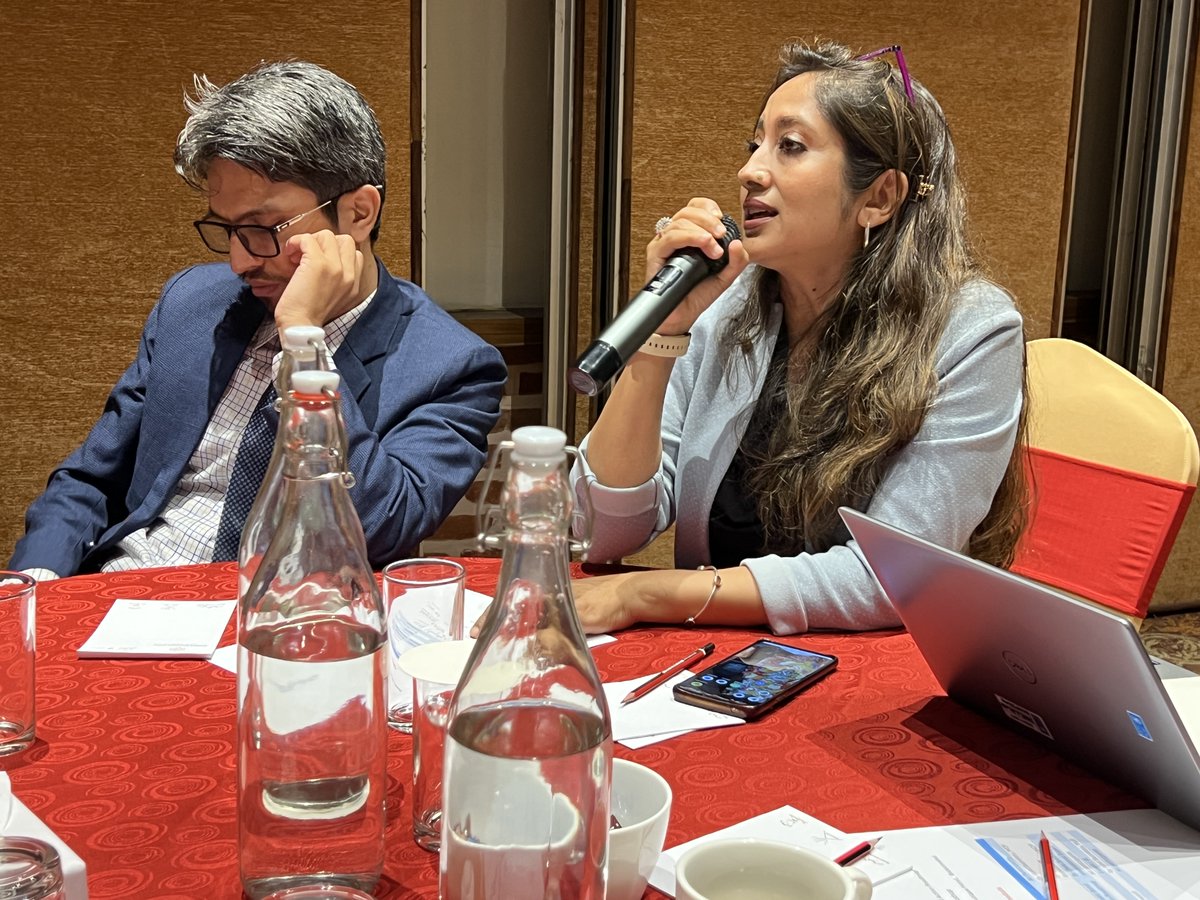 UNDPNepal's tweet image. 🟢 @UNDPNepal and @mofnepal hosted the Validation Workshop for Nepal’s Thematic Bond Framework &amp;amp; Action Roadmap with @SEBON_Nepal, @NepalRastraBank, and partners—a key step toward unlocking capital for climate resilience and SDG-aligned investments. #ThematicBonds #ICMA