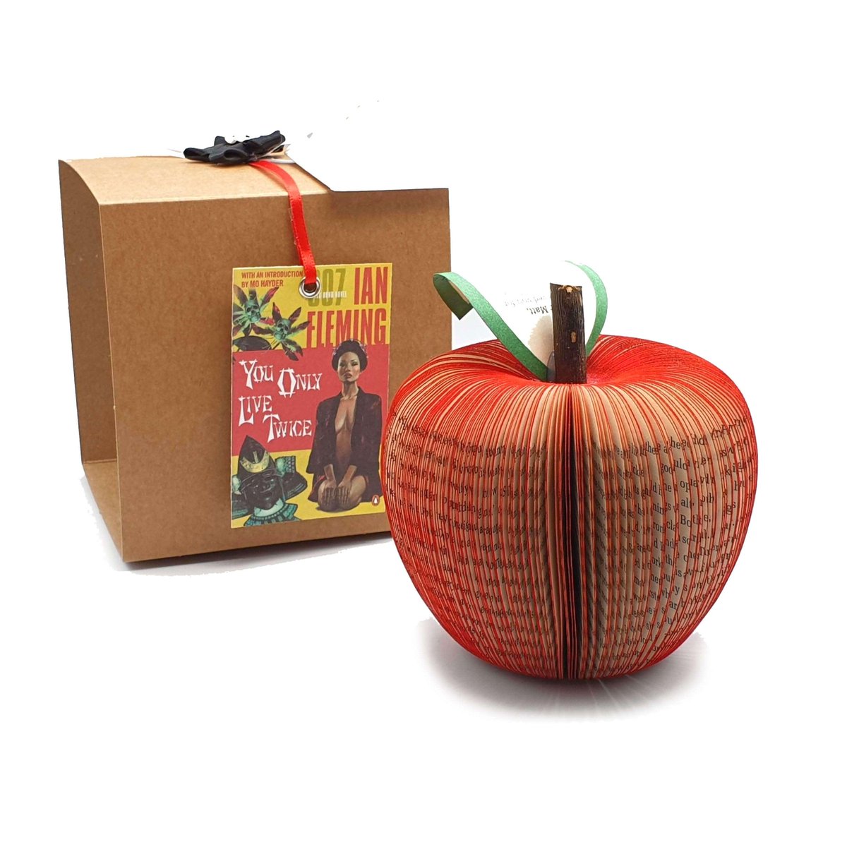 Paperappleco's tweet photo. James Bond Book Gift https://t.co/ZFW13g9SFb #CreatonCrafts #PersonalizedPresent https://t.co/J6d6KWRo96